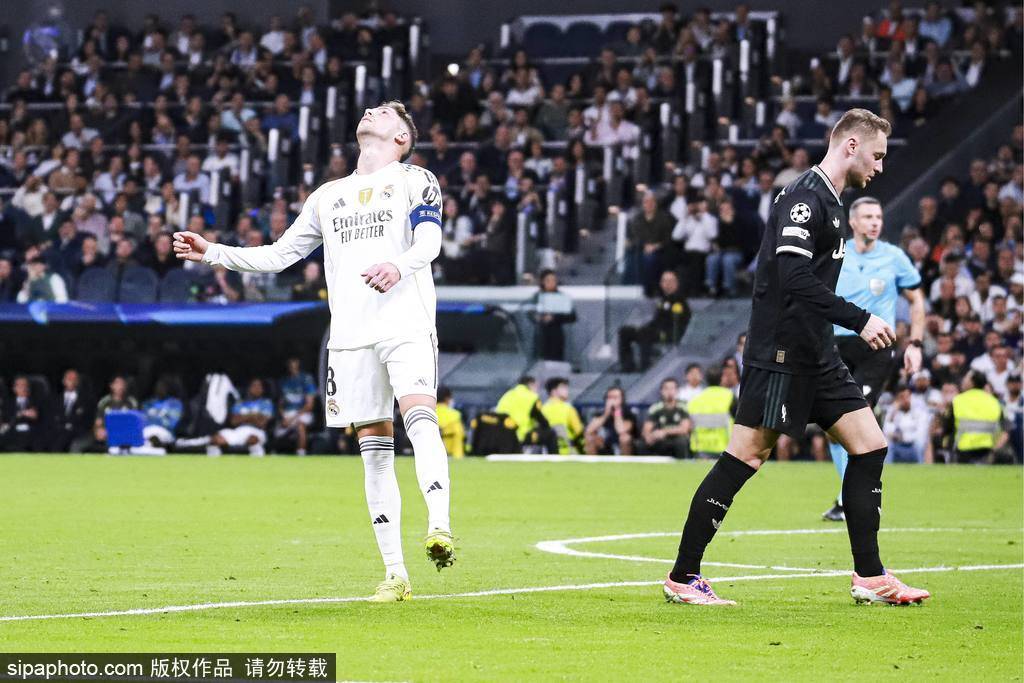 7场不胜+3场0进球!尤文继续推迟换帅 被调侃为“意甲曼联” 7场不胜+3场0进球!尤文继续推迟换帅 被调侃为“意甲曼联”